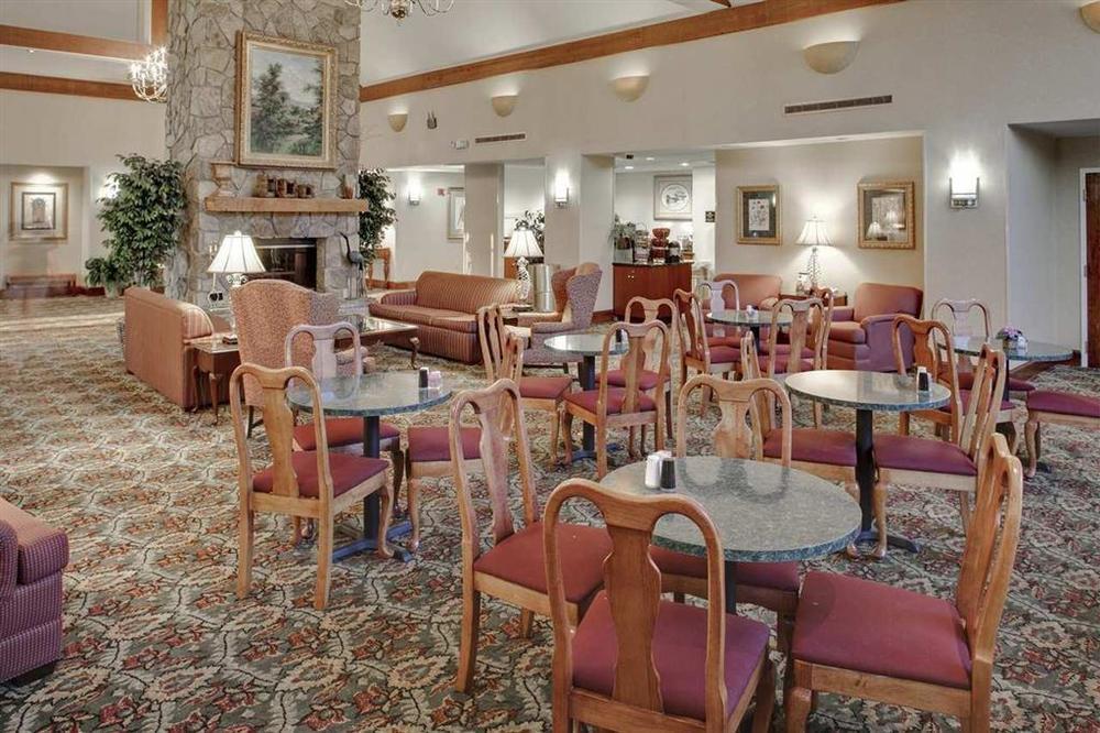 亚特兰大阿尔法利塔希尔顿惠庭套房酒店 餐厅 照片